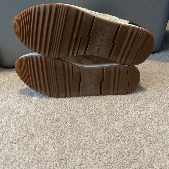 Michael Kors White Monogram Sneakers - Picture 5 of 7